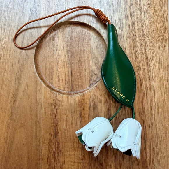 Clare V La Fleur Fob NWT
